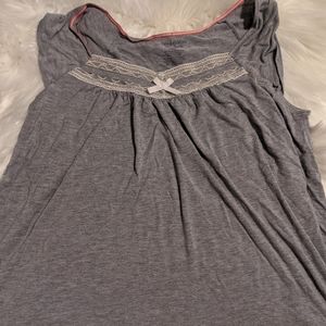 Simply Vera by Vera Wang pajama top